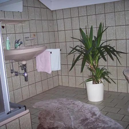 Gaestehaus Bruggerhof Guest house Langenfeld